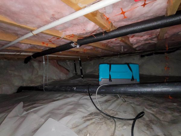 Crawl Space Water Remediation in Deltona